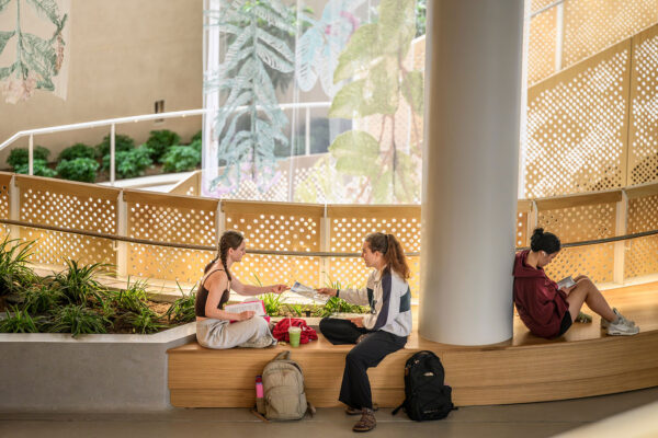 Morgridge Hall welcomes students for first day of fall semester