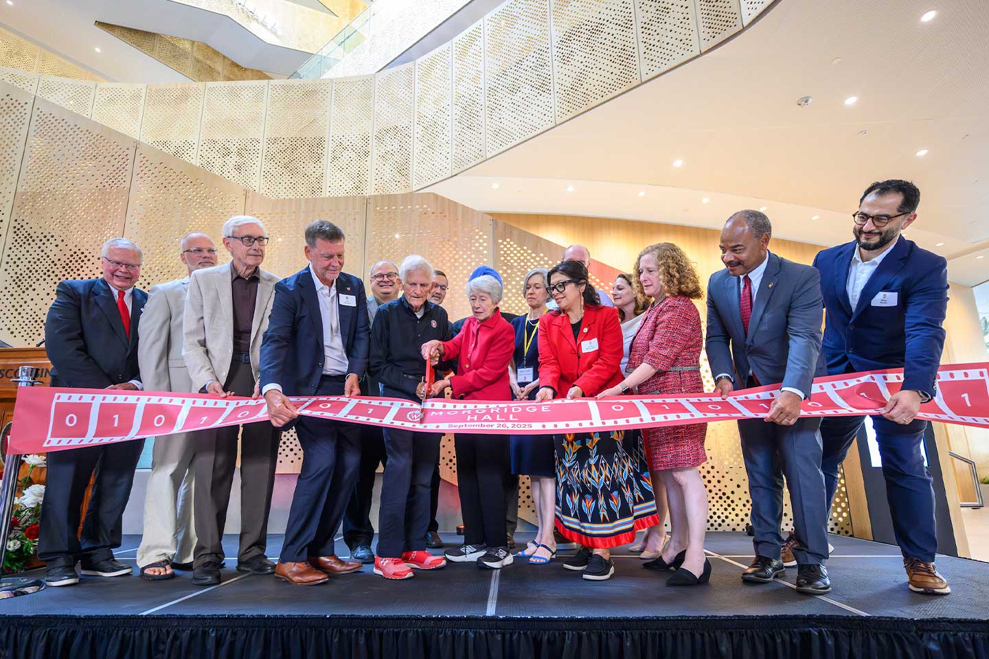 Leaders, alumni gather for grand opening of UW’s Morgridge Hall